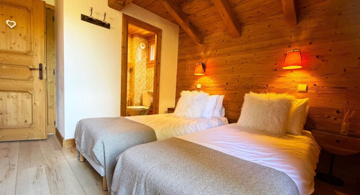 Chalet Ecureuil, Courchevel 1650 ski chalet, image 4